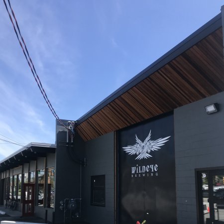 Wildeye Brewing Now Open in North Vancouver