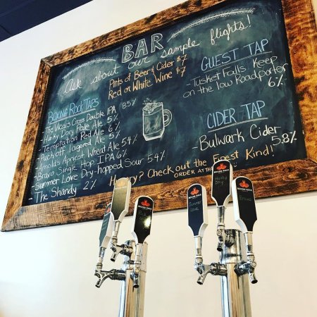 Boxing Rock Brewing Opens New Taproom in Shelburne, NS